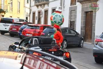 La caravana de Papá Noel inunda Telde de magia y alegría/Francisco Javier Santana.
